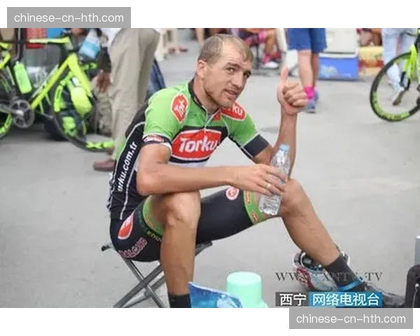 后勤团队的力量:揭秘冠军车手背后不为人知的器材保养与数据分析小组。 后勤团队的力量:揭秘冠军车手背后不为人知的器材保养与数据分析小组。